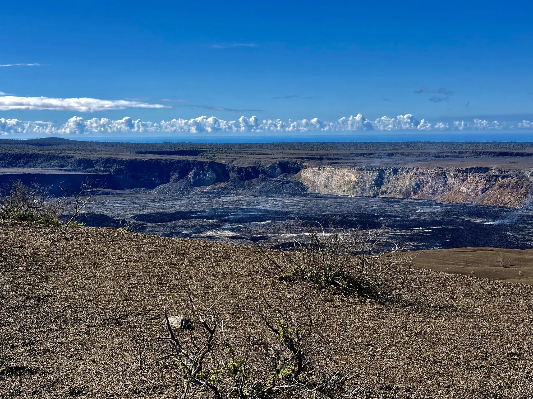 Wide view of Halemaʻumaʻu Crater at the summit of Kīlauea